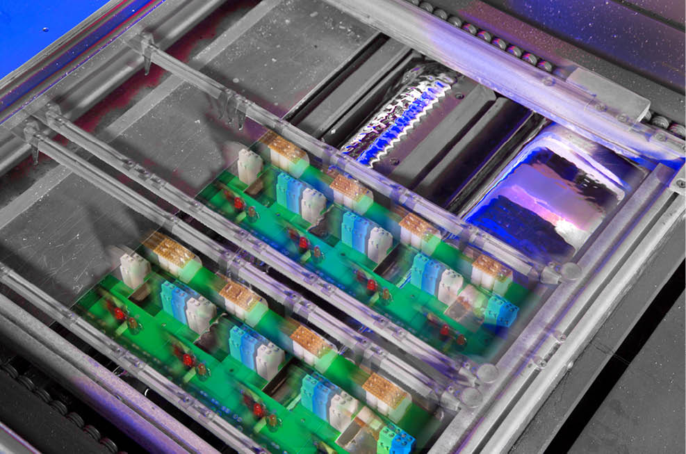 Baugruppenfertigung Leiterplattenbestücker